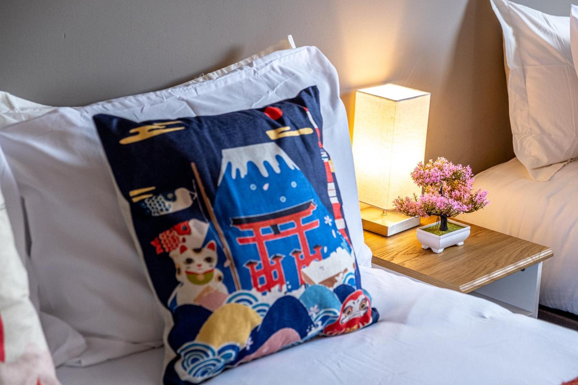 Anime Suite - Central And Free Parking With Netflix 伯明翰 外观 照片